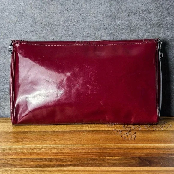 Red Patent Leather Clutch with Chain Strap, White House Black Market - Picture 4 of 8